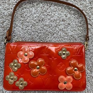 Louis Vuitton Lexington Pochette Vernis Orange